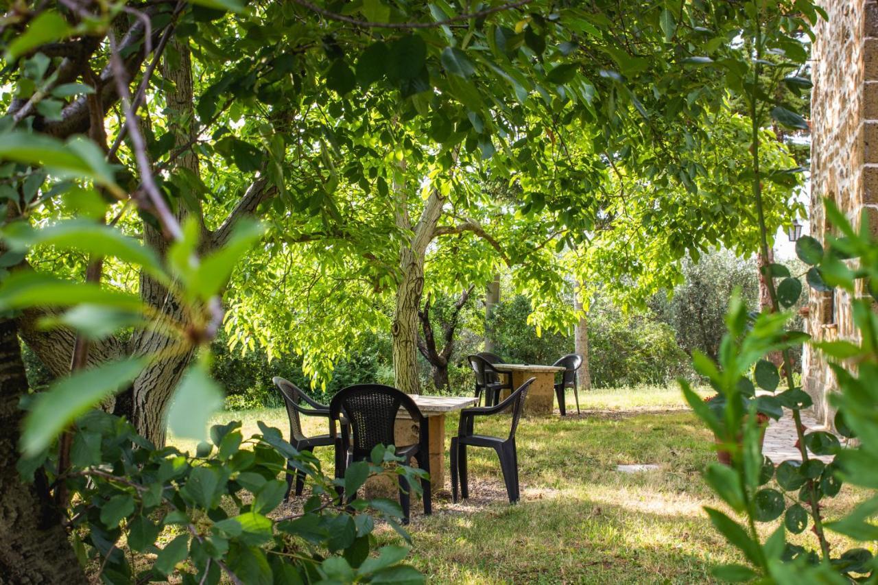 Podere Le Chiuse Сована Экстерьер фото